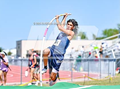 Thumbnail 1 in Guy Thomas Memorial (Pole Vault) photogallery.