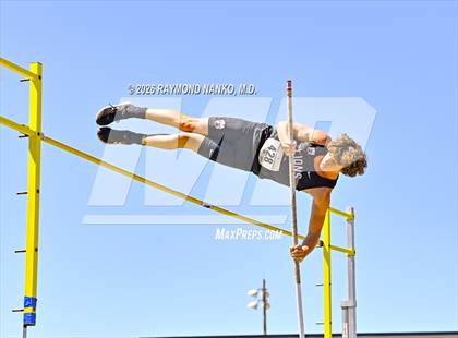 Thumbnail 2 in Guy Thomas Memorial (Pole Vault) photogallery.