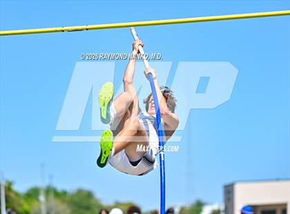 Thumbnail 1 in Guy Thomas Memorial (Pole Vault) photogallery.