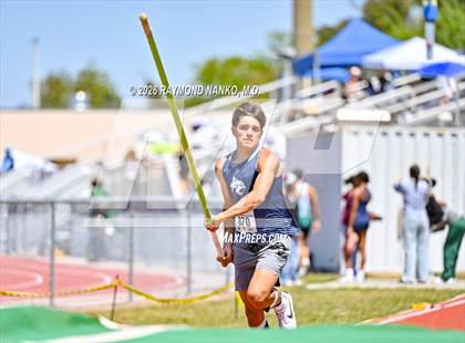 Thumbnail 2 in Guy Thomas Memorial (Pole Vault) photogallery.