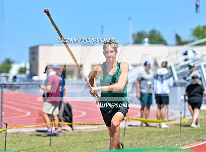 Thumbnail 1 in Guy Thomas Memorial (Pole Vault) photogallery.