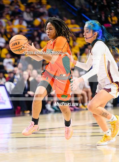 Thumbnail 3 in East Columbus vs Cherokee (NCHSAA 1A Final) photogallery.