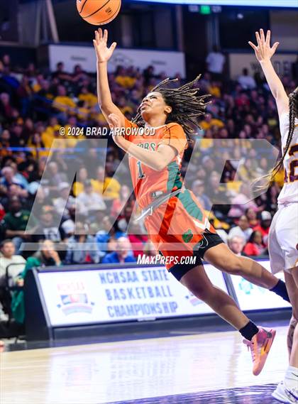Thumbnail 1 in East Columbus vs Cherokee (NCHSAA 1A Final) photogallery.