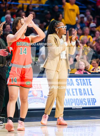 Thumbnail 3 in East Columbus vs Cherokee (NCHSAA 1A Final) photogallery.