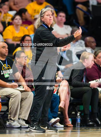 Thumbnail 2 in East Columbus vs Cherokee (NCHSAA 1A Final) photogallery.