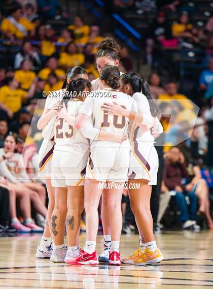 Thumbnail 3 in East Columbus vs Cherokee (NCHSAA 1A Final) photogallery.