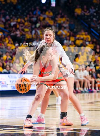Thumbnail 3 in East Columbus vs Cherokee (NCHSAA 1A Final) photogallery.