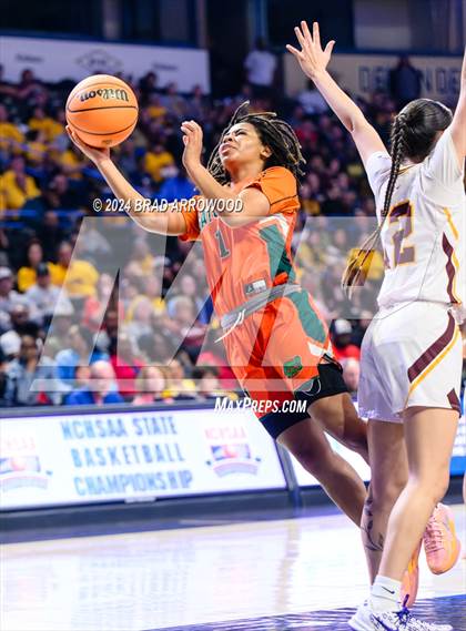 Thumbnail 3 in East Columbus vs Cherokee (NCHSAA 1A Final) photogallery.