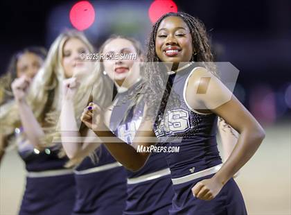 Thumbnail 2 in Leesville vs. Kenner Discovery Health Sciences Academy (LHSAA Division ll Bi-District) photogallery.
