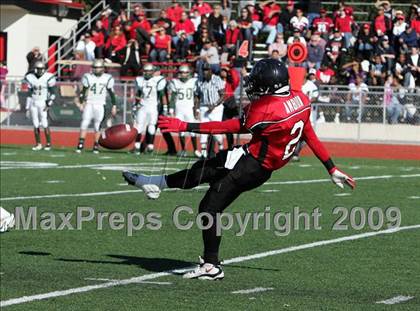 Thumbnail 3 in St. Patrick/St. Vincent @ Salesian (CIF NCS D4 Playoffs) photogallery.