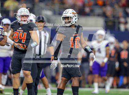Thumbnail 1 in Mart vs. Refugio (UIL 2A Division 1 Final) photogallery.