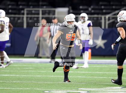 Thumbnail 2 in Mart vs. Refugio (UIL 2A Division 1 Final) photogallery.