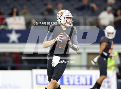 Thumbnail 1 in Mart vs. Refugio (UIL 2A Division 1 Final) photogallery.