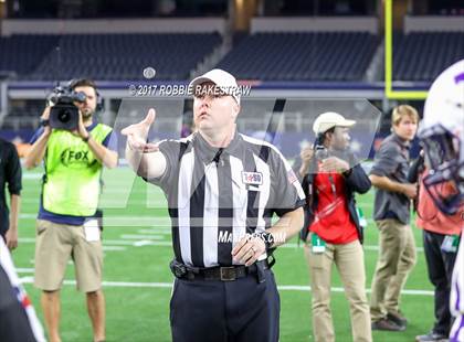 Thumbnail 1 in Mart vs. Refugio (UIL 2A Division 1 Final) photogallery.
