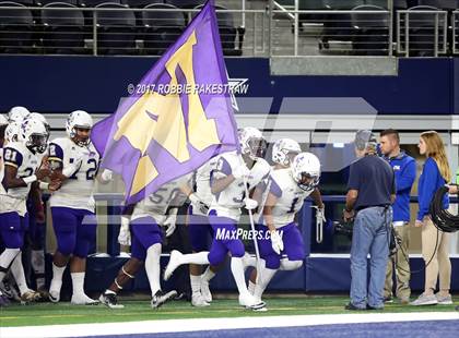Thumbnail 1 in Mart vs. Refugio (UIL 2A Division 1 Final) photogallery.