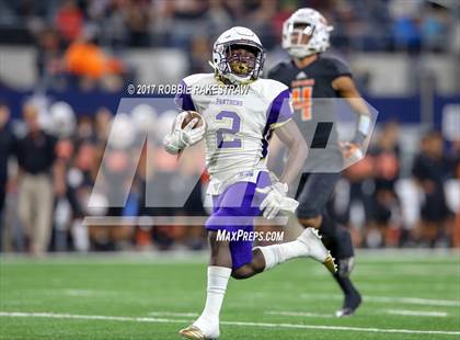 Thumbnail 2 in Mart vs. Refugio (UIL 2A Division 1 Final) photogallery.
