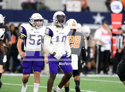 Thumbnail 1 in Mart vs. Refugio (UIL 2A Division 1 Final) photogallery.