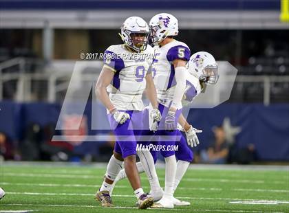 Thumbnail 3 in Mart vs. Refugio (UIL 2A Division 1 Final) photogallery.