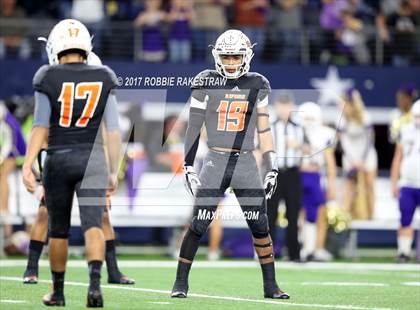 Thumbnail 2 in Mart vs. Refugio (UIL 2A Division 1 Final) photogallery.