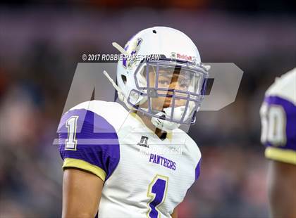Thumbnail 2 in Mart vs. Refugio (UIL 2A Division 1 Final) photogallery.