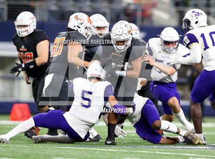 Thumbnail 3 in Mart vs. Refugio (UIL 2A Division 1 Final) photogallery.