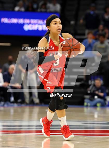 Thumbnail 2 in Redondo Union vs. Pleasant Valley (CIF State D2 Finals) photogallery.