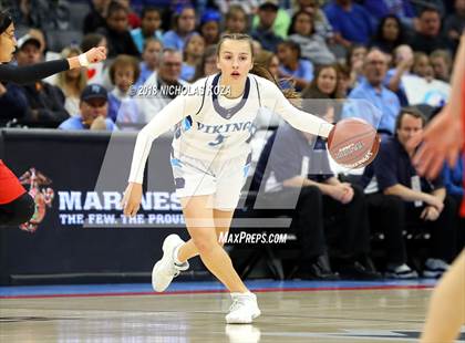 Thumbnail 2 in Redondo Union vs. Pleasant Valley (CIF State D2 Finals) photogallery.