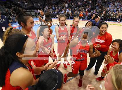 Thumbnail 3 in Redondo Union vs. Pleasant Valley (CIF State D2 Finals) photogallery.