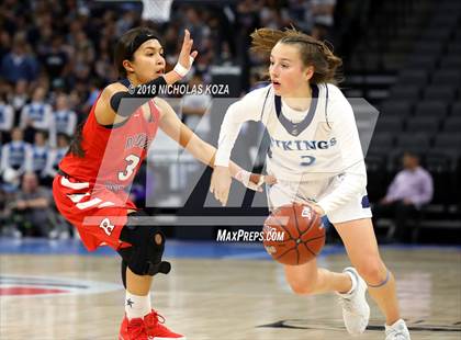 Thumbnail 2 in Redondo Union vs. Pleasant Valley (CIF State D2 Finals) photogallery.
