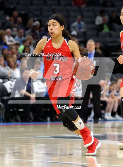 Thumbnail 3 in Redondo Union vs. Pleasant Valley (CIF State D2 Finals) photogallery.