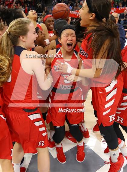 Thumbnail 3 in Redondo Union vs. Pleasant Valley (CIF State D2 Finals) photogallery.