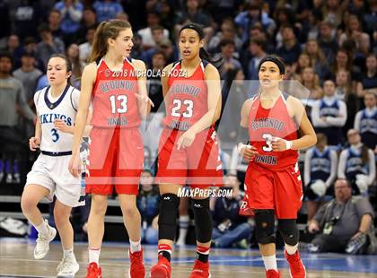 Thumbnail 3 in Redondo Union vs. Pleasant Valley (CIF State D2 Finals) photogallery.
