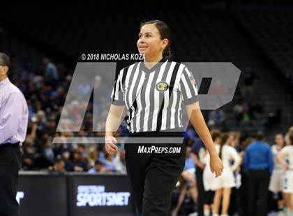 Thumbnail 1 in Redondo Union vs. Pleasant Valley (CIF State D2 Finals) photogallery.