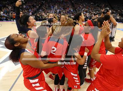 Thumbnail 1 in Redondo Union vs. Pleasant Valley (CIF State D2 Finals) photogallery.