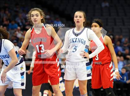 Thumbnail 2 in Redondo Union vs. Pleasant Valley (CIF State D2 Finals) photogallery.