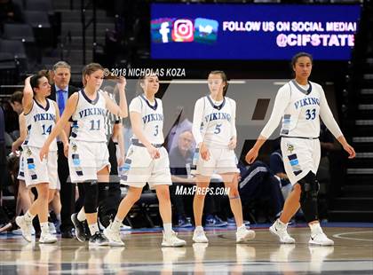 Thumbnail 1 in Redondo Union vs. Pleasant Valley (CIF State D2 Finals) photogallery.