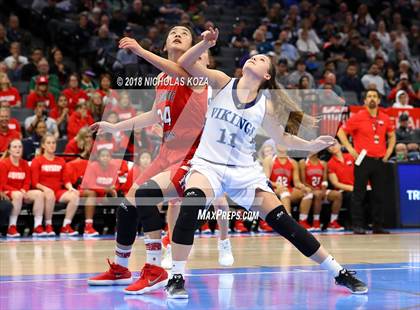 Thumbnail 2 in Redondo Union vs. Pleasant Valley (CIF State D2 Finals) photogallery.