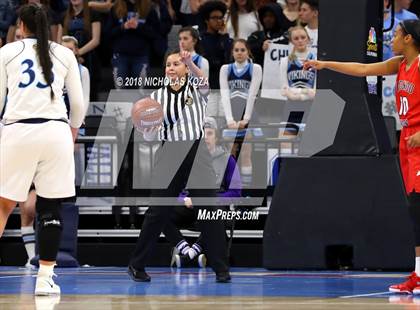 Thumbnail 3 in Redondo Union vs. Pleasant Valley (CIF State D2 Finals) photogallery.