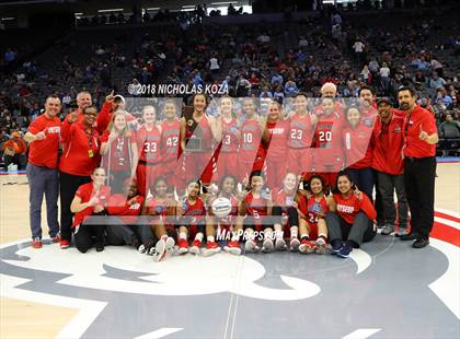 Thumbnail 1 in Redondo Union vs. Pleasant Valley (CIF State D2 Finals) photogallery.