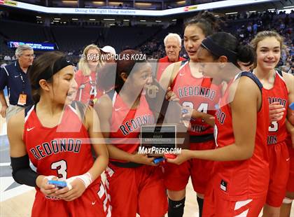 Thumbnail 3 in Redondo Union vs. Pleasant Valley (CIF State D2 Finals) photogallery.