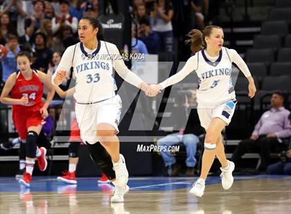 Thumbnail 3 in Redondo Union vs. Pleasant Valley (CIF State D2 Finals) photogallery.