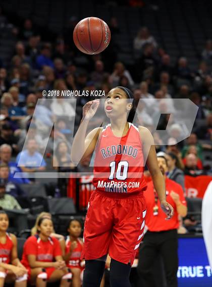 Thumbnail 1 in Redondo Union vs. Pleasant Valley (CIF State D2 Finals) photogallery.