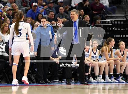 Thumbnail 2 in Redondo Union vs. Pleasant Valley (CIF State D2 Finals) photogallery.