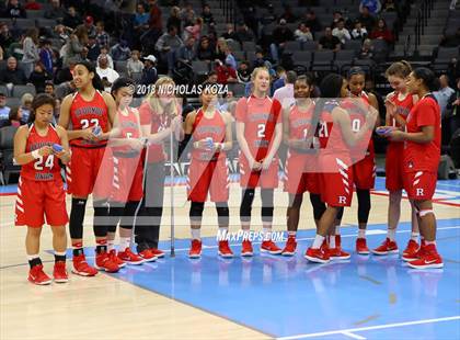 Thumbnail 2 in Redondo Union vs. Pleasant Valley (CIF State D2 Finals) photogallery.