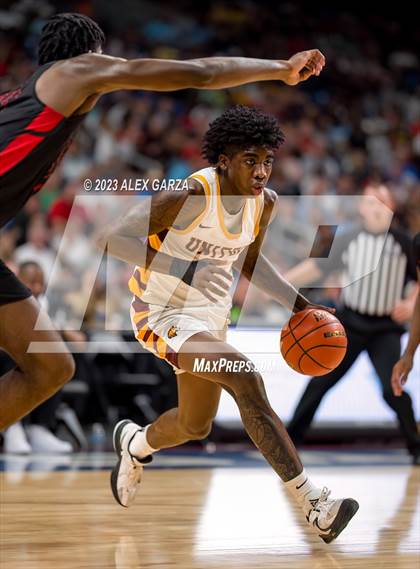 Thumbnail 3 in Beaumont United vs Lake Highlands (UIL 6A Basketball Final) photogallery.