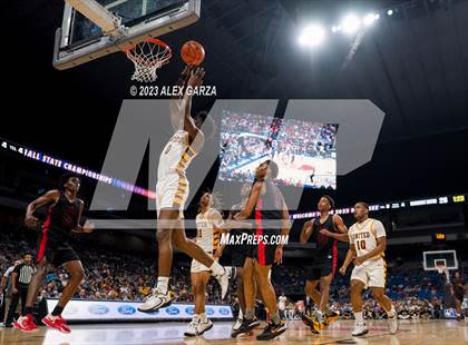 Thumbnail 1 in Beaumont United vs Lake Highlands (UIL 6A Basketball Final) photogallery.