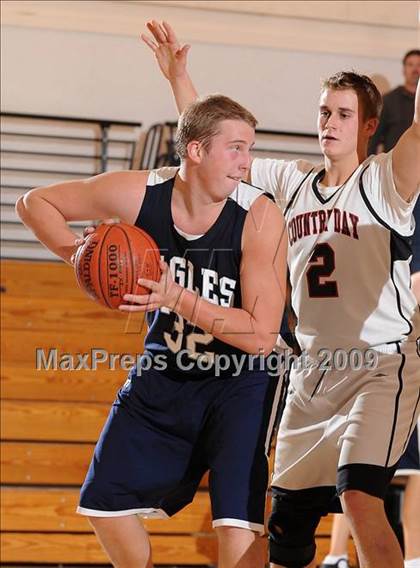 Thumbnail 3 in El Dorado Adventist vs. Sacramento Country Day (Waves Invitational) photogallery.