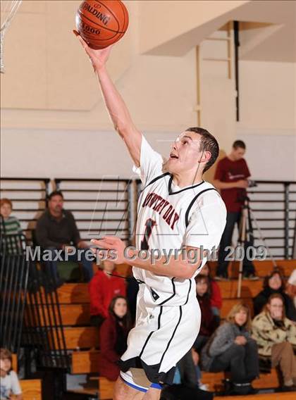 Thumbnail 1 in El Dorado Adventist vs. Sacramento Country Day (Waves Invitational) photogallery.