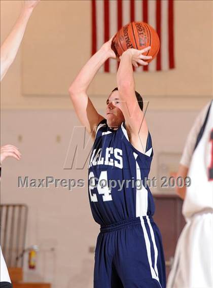 Thumbnail 1 in El Dorado Adventist vs. Sacramento Country Day (Waves Invitational) photogallery.