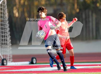 Thumbnail 1 in Cardinal Gibbons @ St. Thomas Aquinas photogallery.